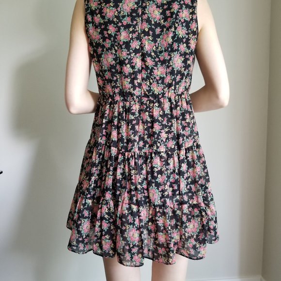 Baby Doll Summer Dress - Picture 4 of 5